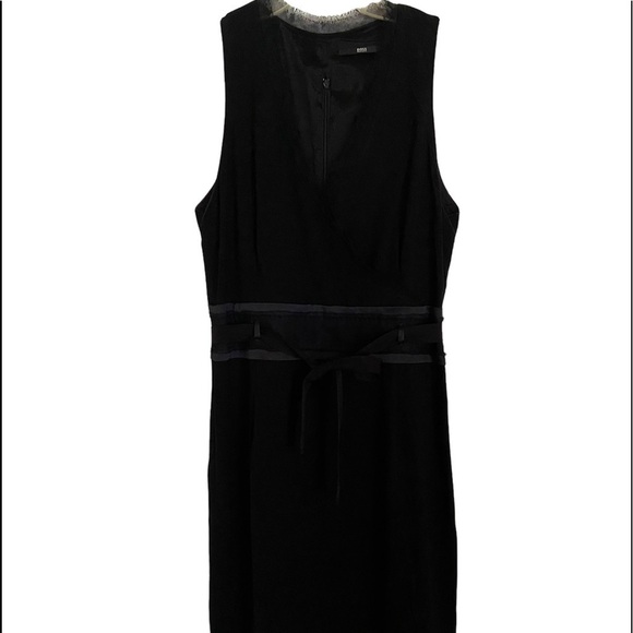 Hugo Boss black V neck dress fully lining, zipper in back , trim and w… - Picture 1 of 16